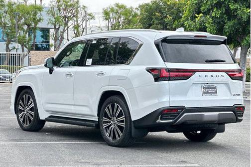 Eminent White Pearl 2026 Lexus LX 700h Luxury