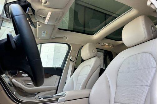 2022 Mercedes-Benz GLC 300 Base