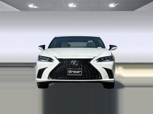 2024 Lexus ES 300h Base