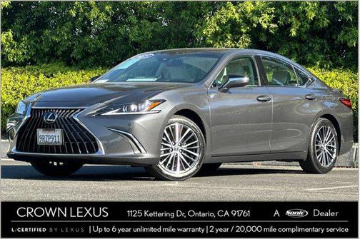 2025 Lexus ES 300h Base