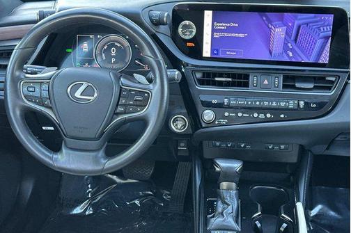 2025 Lexus ES 300h Base