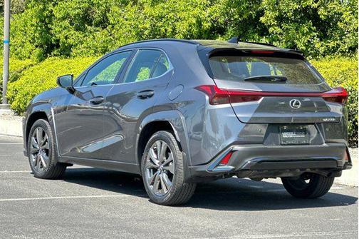 2023 Lexus UX 250h F Sport