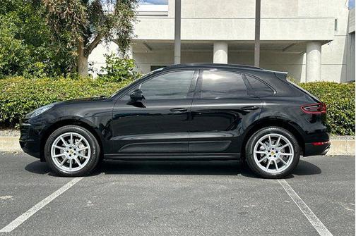 2017 Porsche Macan S