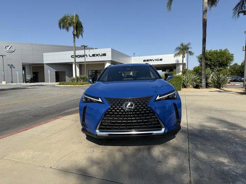 2025 Lexus UX 300h Base