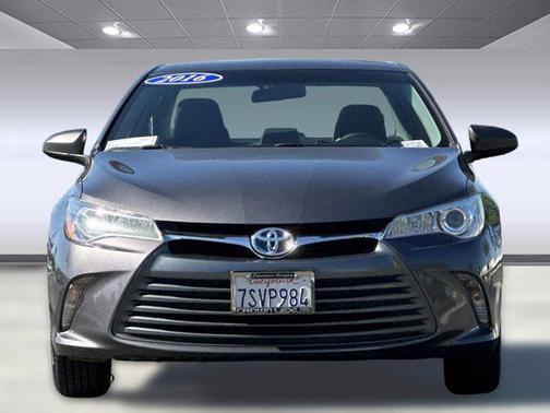 2016 Toyota Camry Hybrid LE