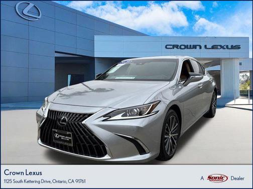 2023 Lexus ES 300h Base