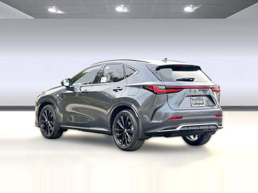 2026 Lexus NX 450h+ F SPORT Handling