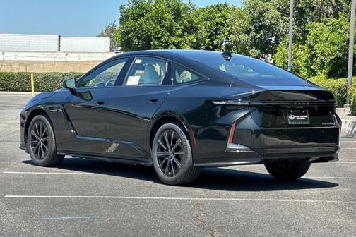 Caviar 2026 Lexus ES 350e Premium