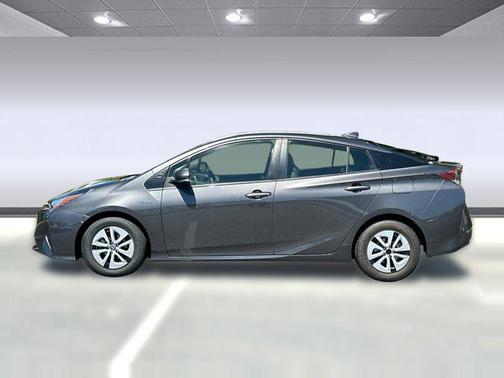 Magnetic Gray Metallic 2016 Toyota Prius Two