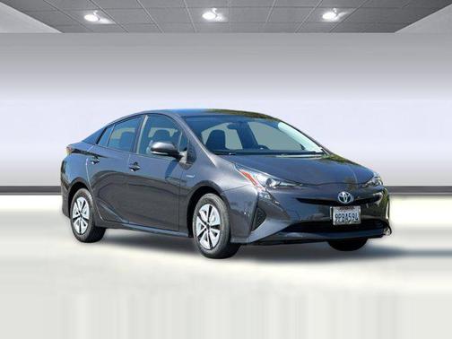 Magnetic Gray Metallic 2016 Toyota Prius Two