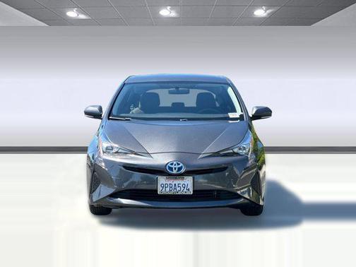 Magnetic Gray Metallic 2016 Toyota Prius Two