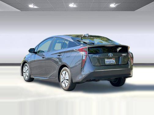 Magnetic Gray Metallic 2016 Toyota Prius Two