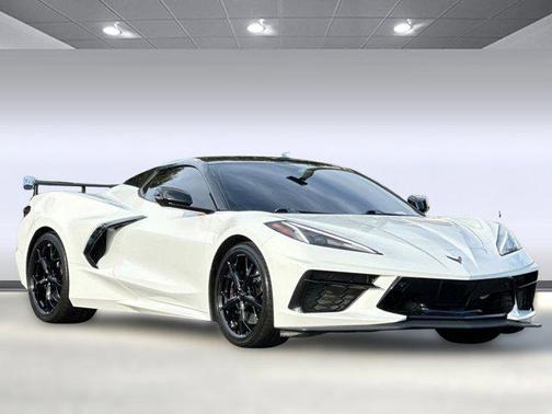 2025 Chevrolet Corvette Stingray w/3LT