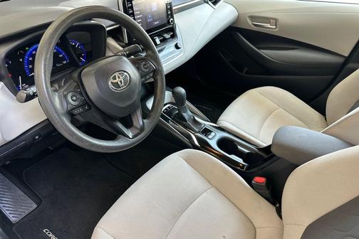 Super White 2020 Toyota Corolla Hybrid LE