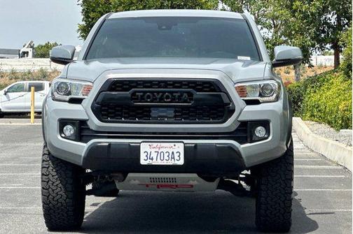 Cement 2019 Toyota Tacoma TRD Off Road