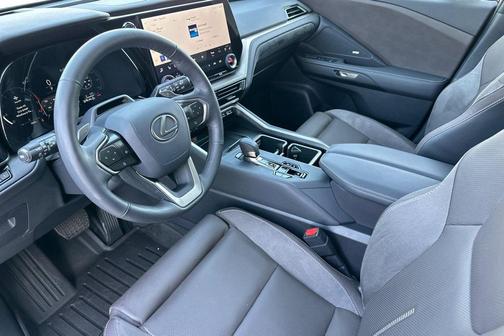 Wind Chill Pearl 2026 Lexus TX 350 Luxury