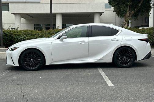 Eminent White Pearl 2022 Lexus IS 300 Base