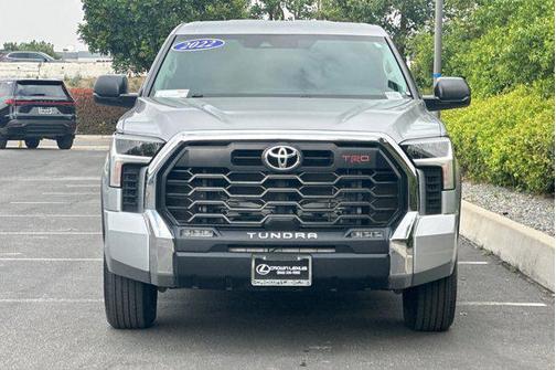 Celestial Silver Metallic 2022 Toyota Tundra SR5