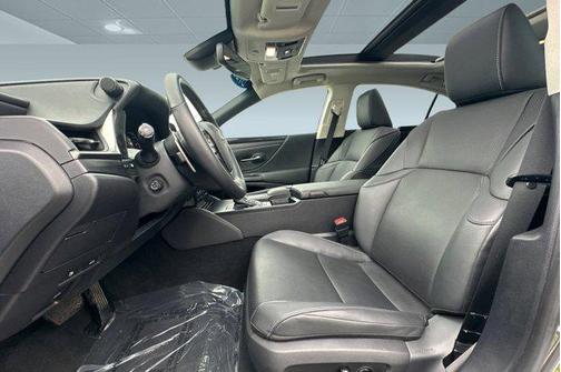2021 Lexus ES 350 Base