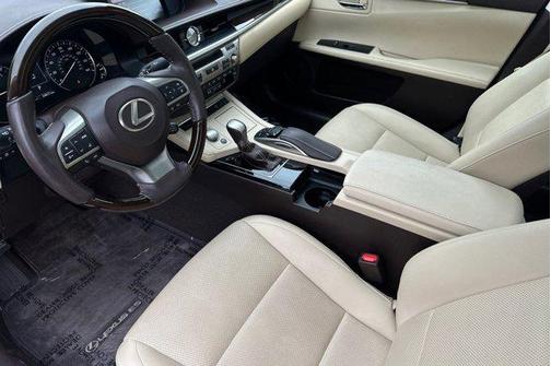 2018 Lexus ES 350 Base