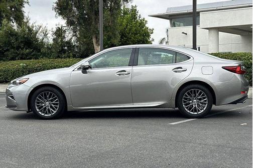 2018 Lexus ES 350 Base