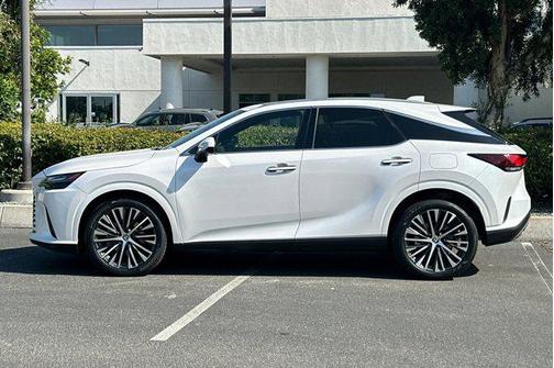Eminent White Pearl 2023 Lexus RX 350 Base