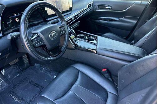 2021 Toyota Mirai Base