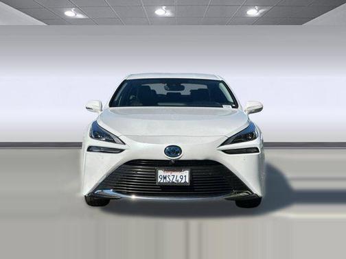 2021 Toyota Mirai Base