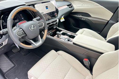 Eminent White Pearl 2026 Lexus RX 350 Luxury