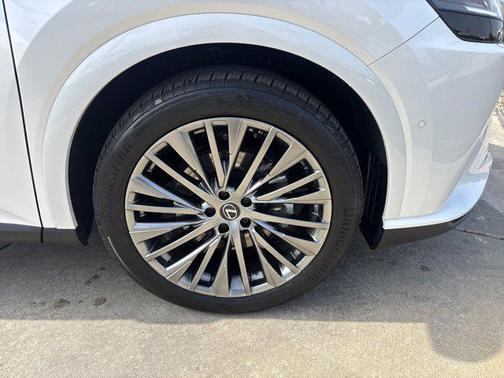 2024 Lexus RX 450h+ Base