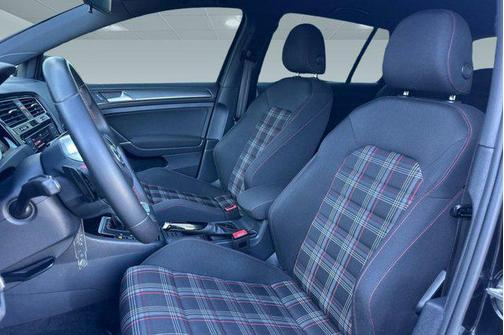 2019 Volkswagen Golf GTI 2.0T S 4-Door