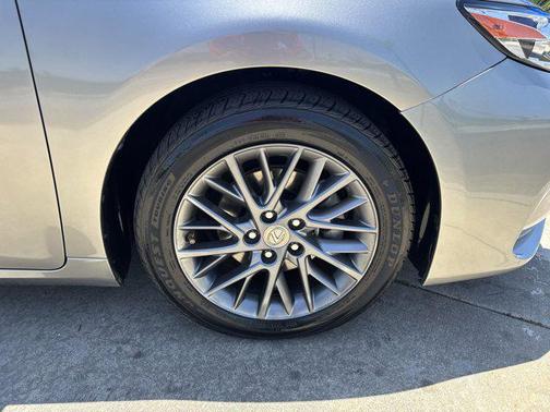 2018 Lexus ES 350 Base