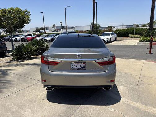 2018 Lexus ES 350 Base