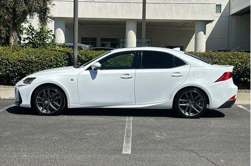 2018 Lexus IS 300 Base