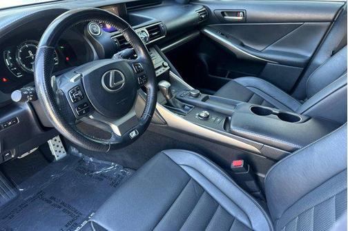 2018 Lexus IS 300 Base