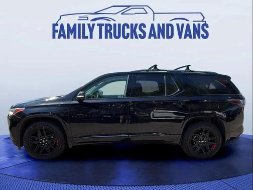 Mosaic Black Metallic 2020 Chevrolet Traverse Premier