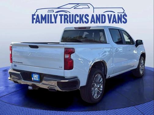 White 2021 Chevrolet Silverado 1500 LT
