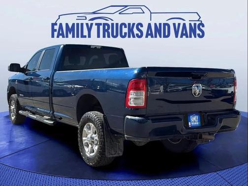 2019 RAM 2500 Big Horn Crew Cab 4x4 8' Box