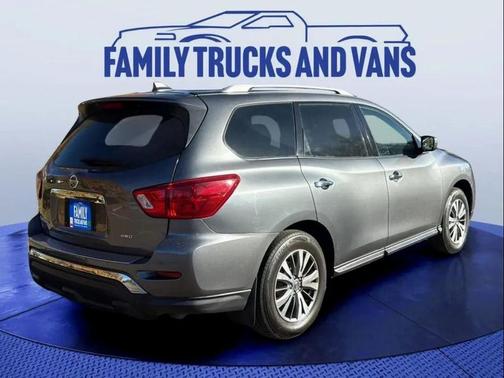 2020 Nissan Pathfinder S 4WD