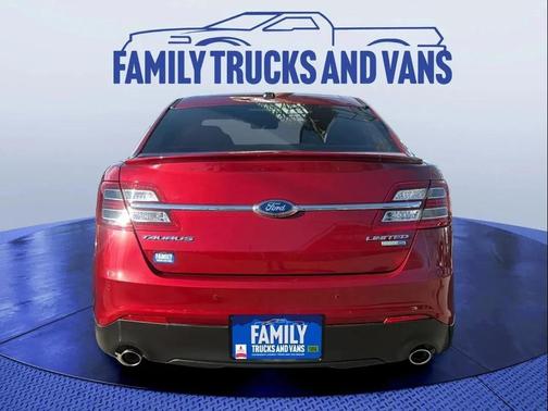 2015 Ford Taurus Limited