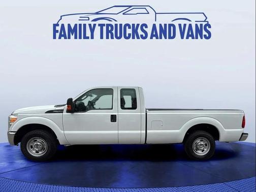 Oxford White 2014 Ford F-250 XL
