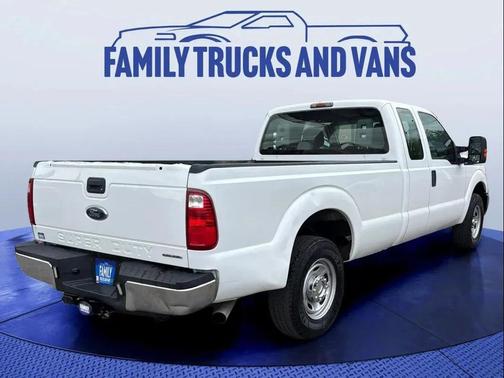 Oxford White 2014 Ford F-250 XL
