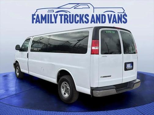 2019 Chevrolet Express 3500 LT