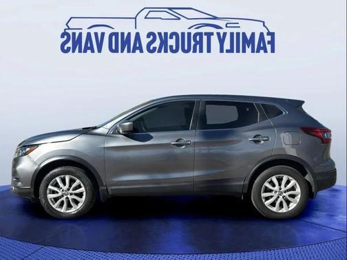 2020 Nissan Rogue Sport S