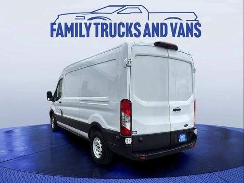 Oxford White 2019 Ford Transit-150 Base