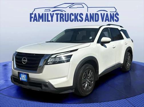 2022 Nissan Pathfinder SV 4WD