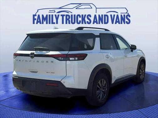 2022 Nissan Pathfinder SV 4WD