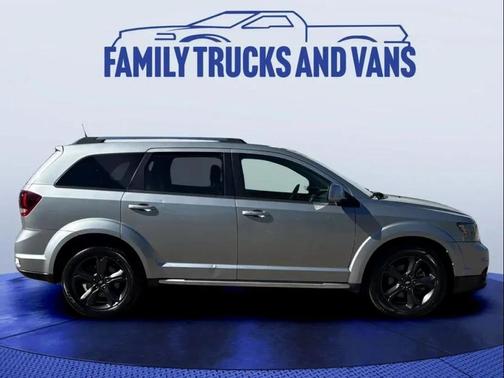 2020 Dodge Journey Crossroad