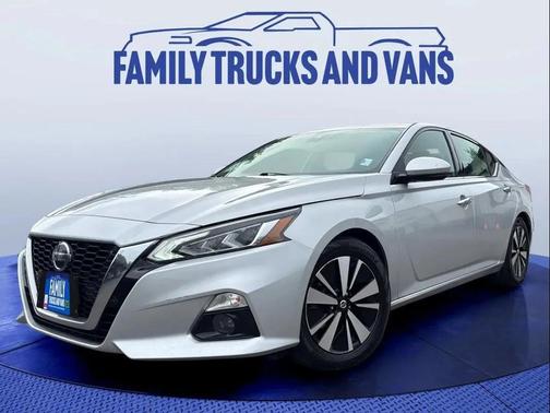 Brilliant Silver Metallic 2020 Nissan Altima 2.5 SL