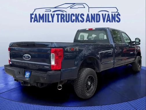 Blue Jeans Metallic 2019 Ford F-250 XL